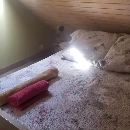 Semesterbostad Maison Typique Normande- Le Du Bleu *