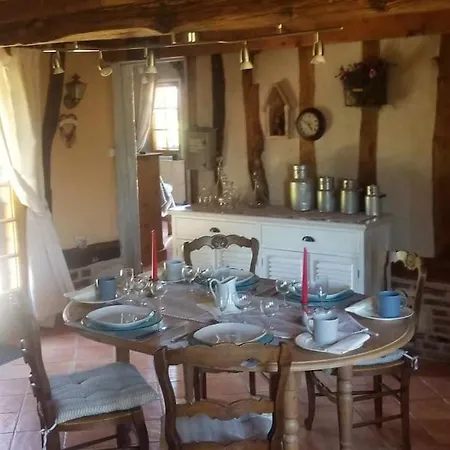 Maison Typique Normande- Le Du Bleu Semesterbostad