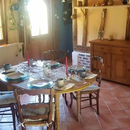 Maison Typique Normande- Le Du Bleu Semesterbostad *